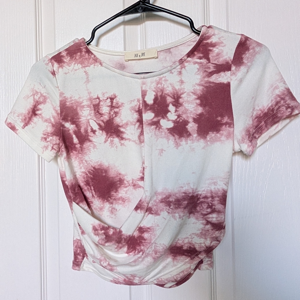 Jade By Jane NWOT Pink and White Ruched Crop Top with T-Shirt Sleeves